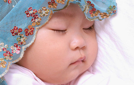 Dan Rosenberg talks The Rough Guide To World Lullabies on the BBC World Service