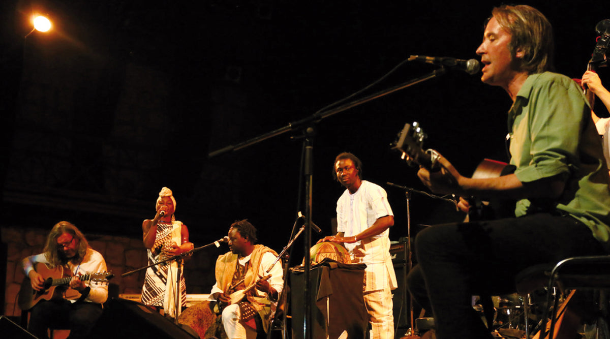 Alba Griot Ensemble: The Darkness Between The Leaves - World Music Network