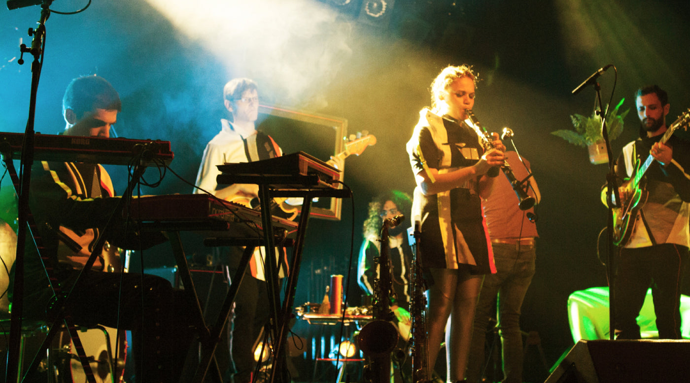 Out Of Nations: Quest